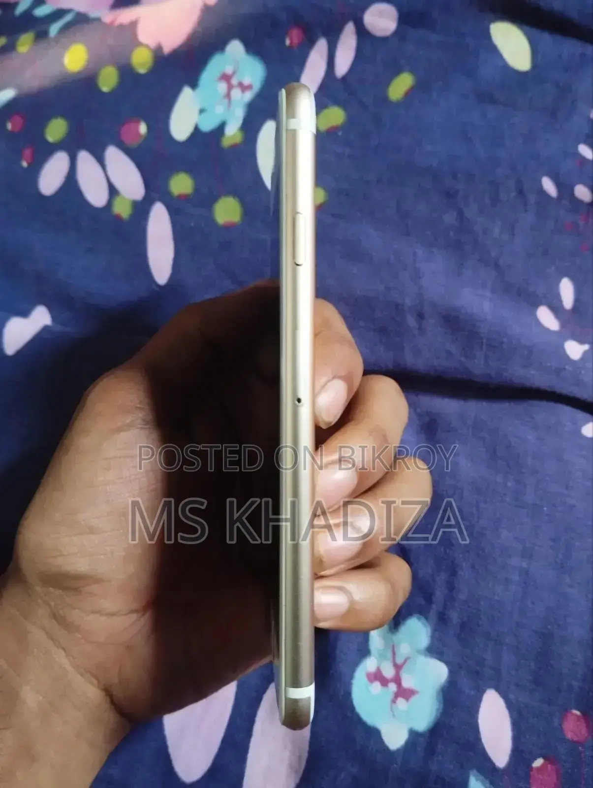Apple iPhone 6s 64 GB Gold