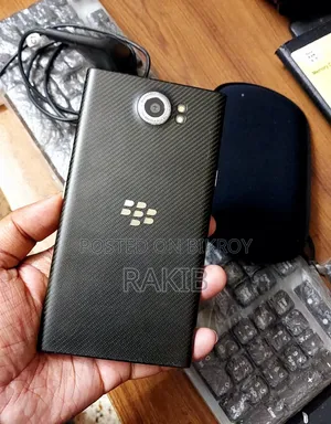 ব্ল্যাকবেরি প্রিভ ৩২ জিবি ব্ল্যাক