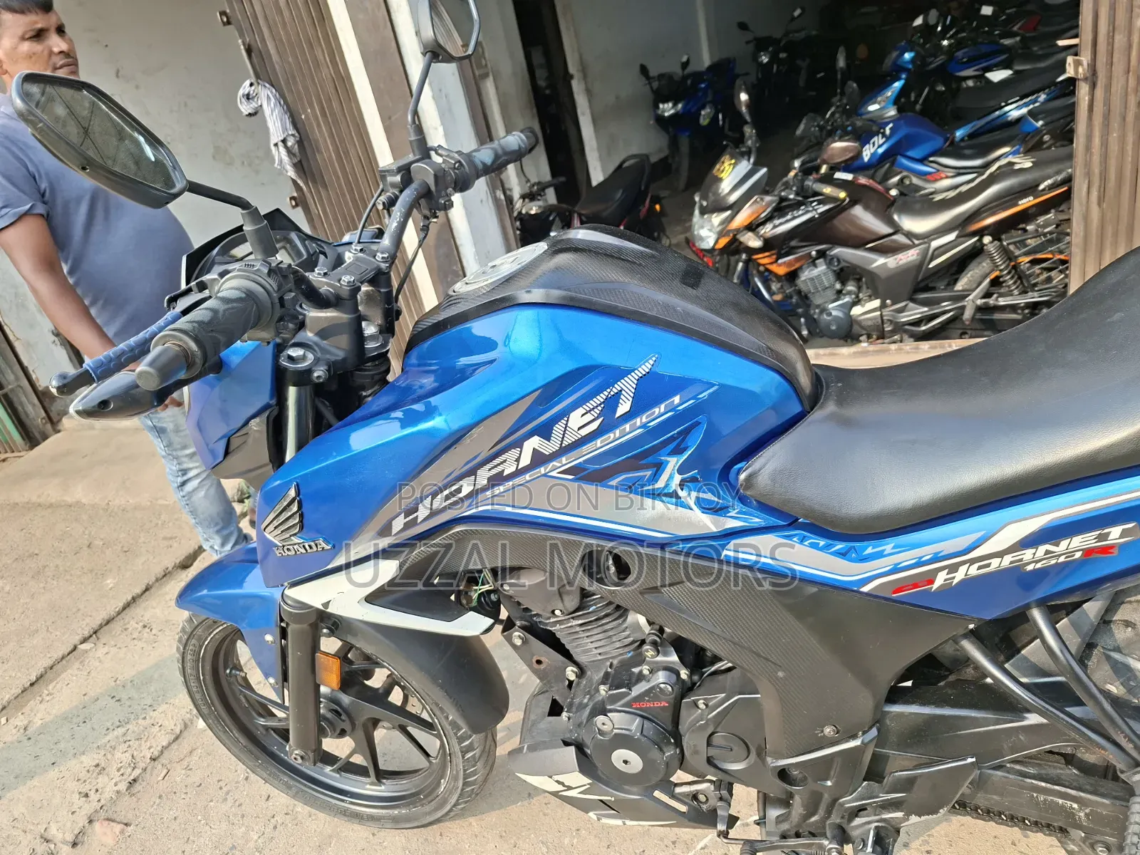 Honda Hornet 2019 Blue