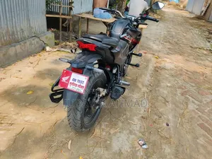Honda Hornet 2025 Black