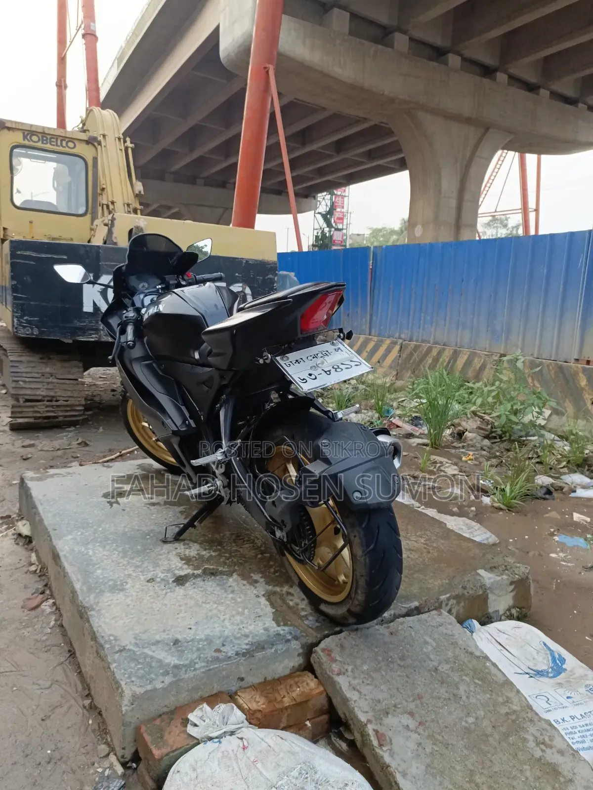 Yamaha R1 2024 Black