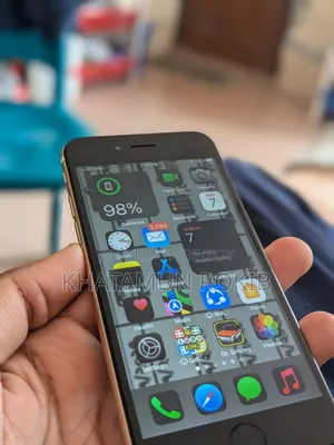 Apple iPhone 6s 64 GB Rose Gold
