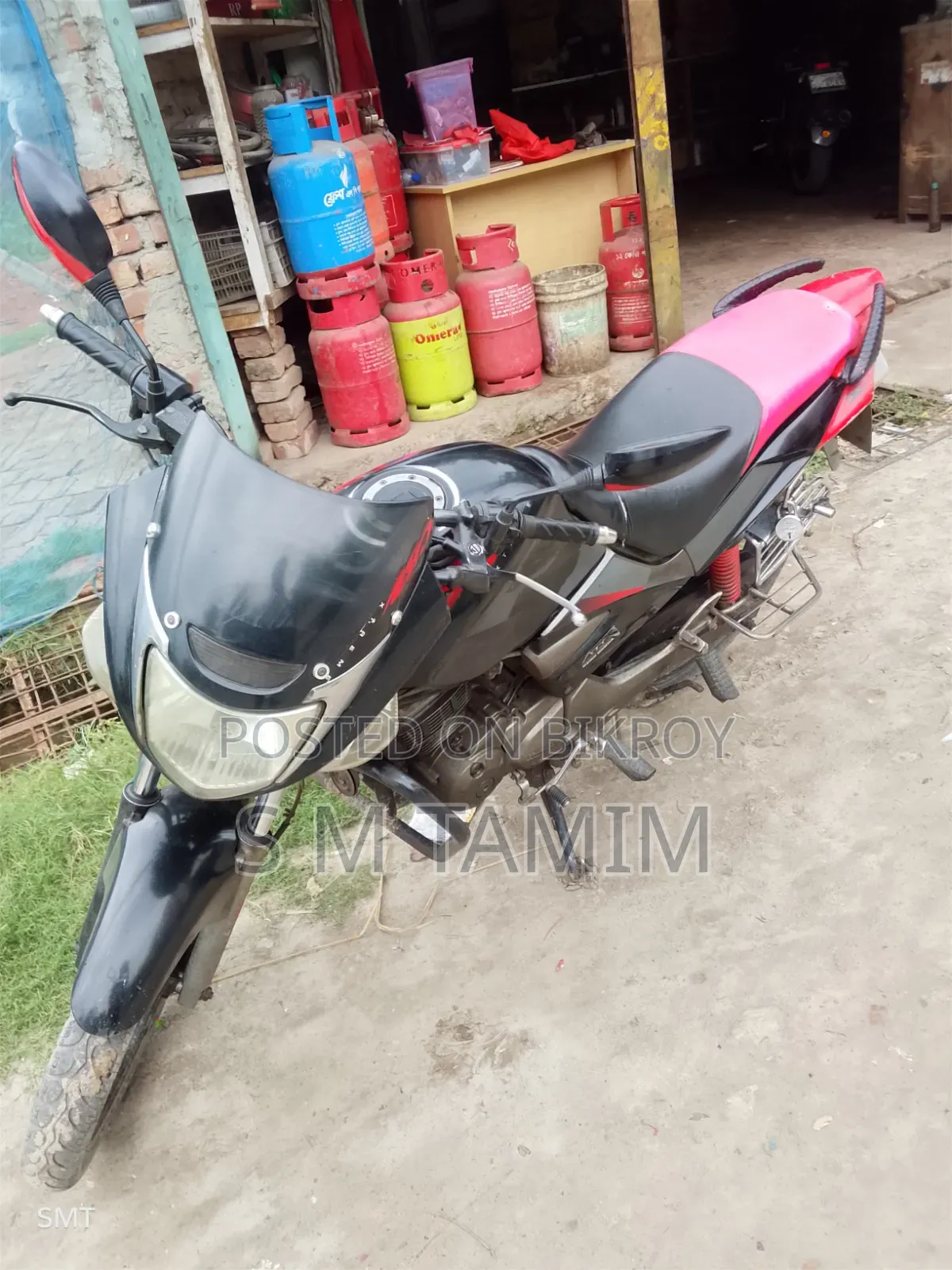 হিরো ২০২৬ কালো