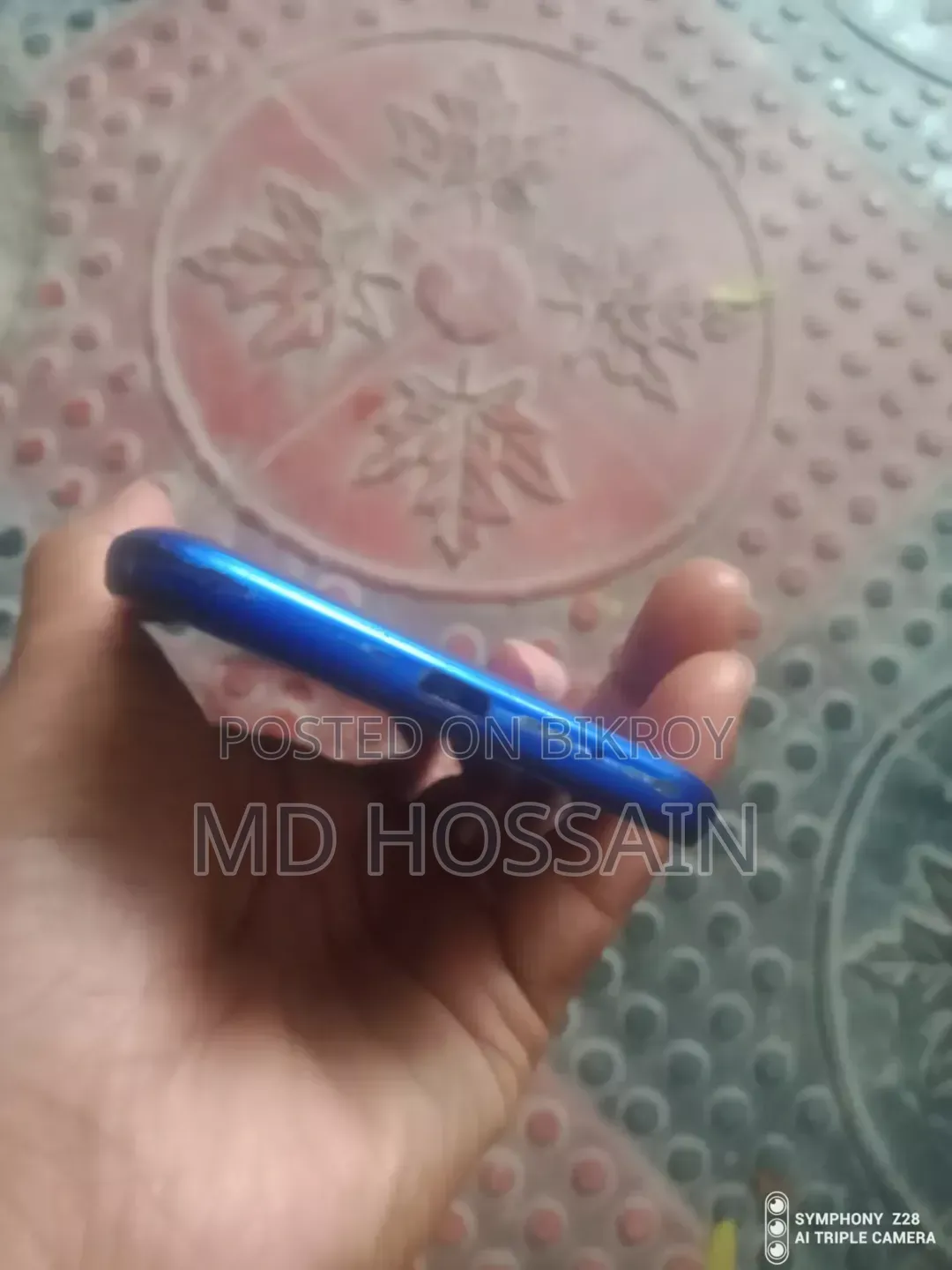 Symphony Z18 32 GB Blue