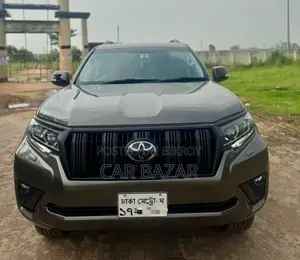 Toyota Land Cruiser Prado 2016 Brown
