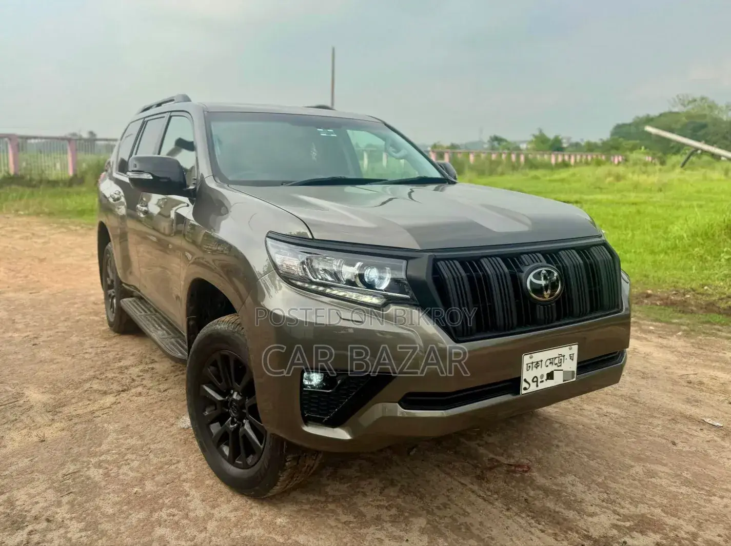 Toyota Land Cruiser Prado 2016 Brown