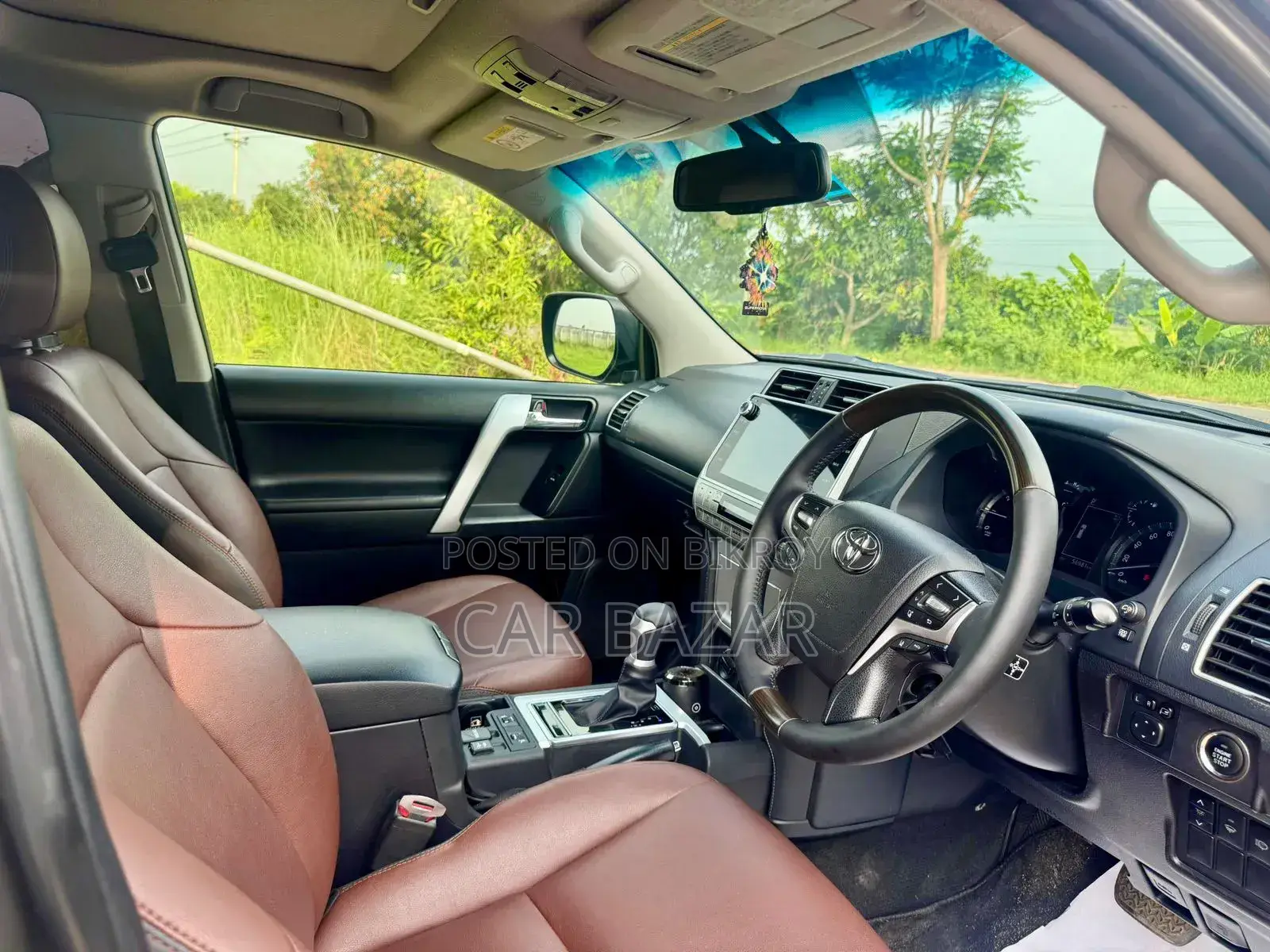 Toyota Land Cruiser Prado 2016 Brown