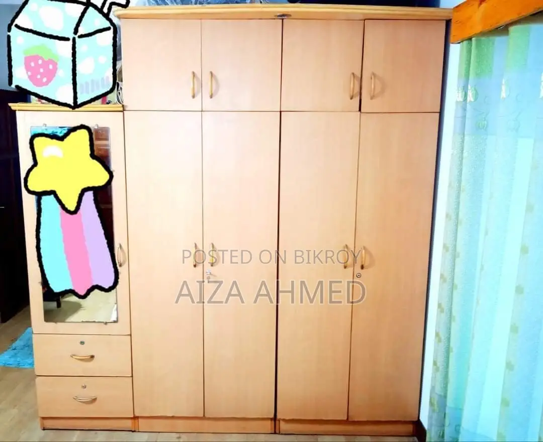 5 Part Almirah