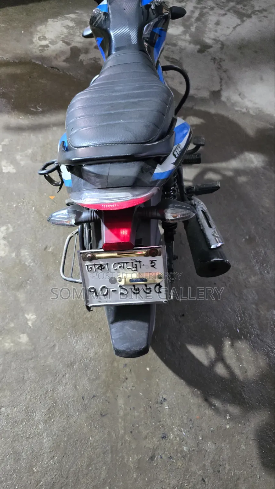 Bajaj Discover 100 2021 Black