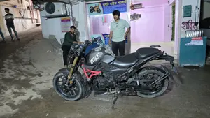 Runner Bolt 165R 2018 Purple