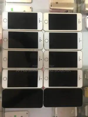 Apple iPhone 5s 16 GB Gold
