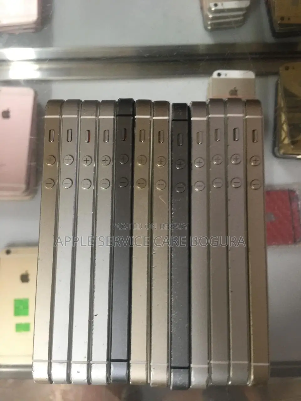 Apple iPhone 5s 16 GB Gold