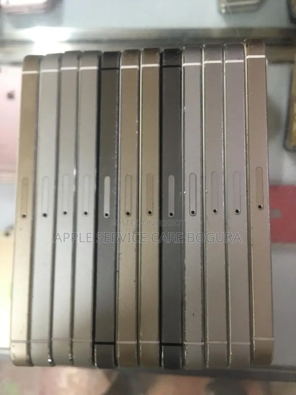 Apple iPhone 5s 16 GB Gold