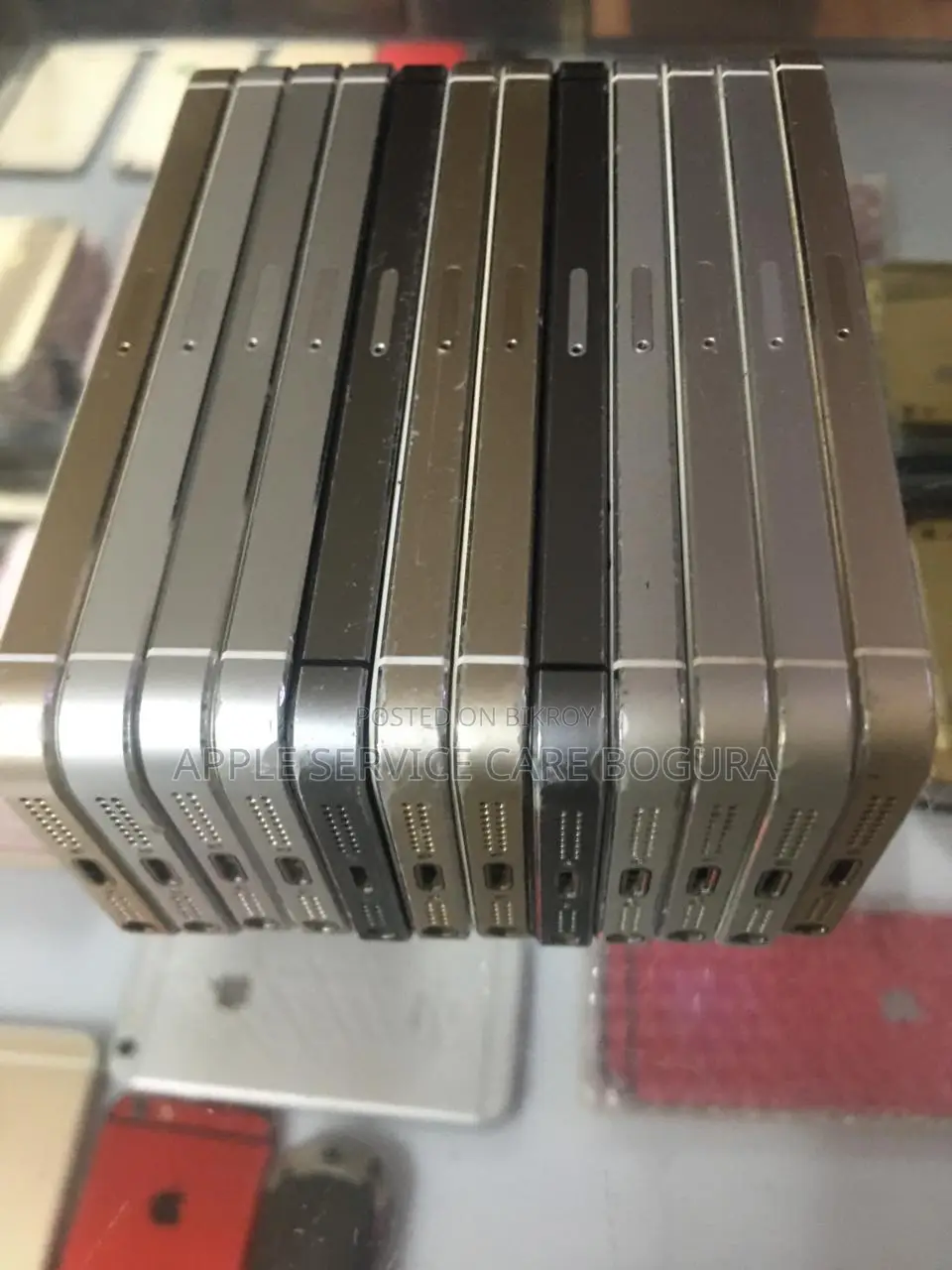Apple iPhone 5s 16 GB Gold