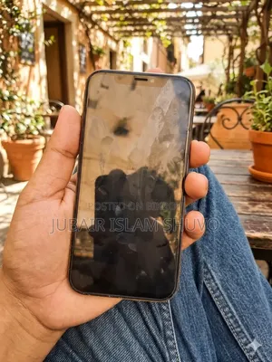 Apple iPhone 12 64 GB Black
