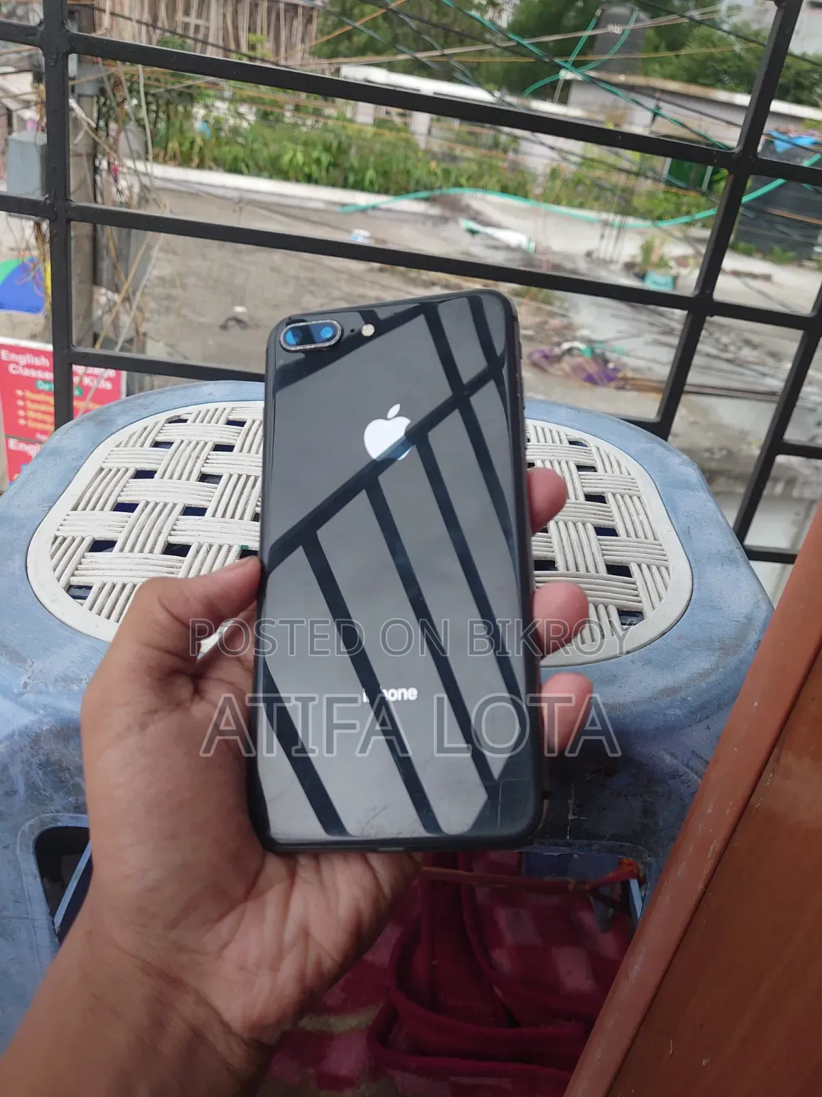 Apple iPhone 8 Plus 64 GB Black