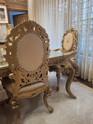 ০৮ চেয়ার ডাইনিং টেবিল (ভিক্টোরিয়ান)