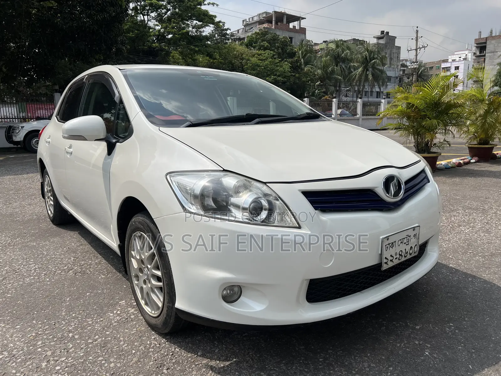 Toyota Auris 2010 Pearl