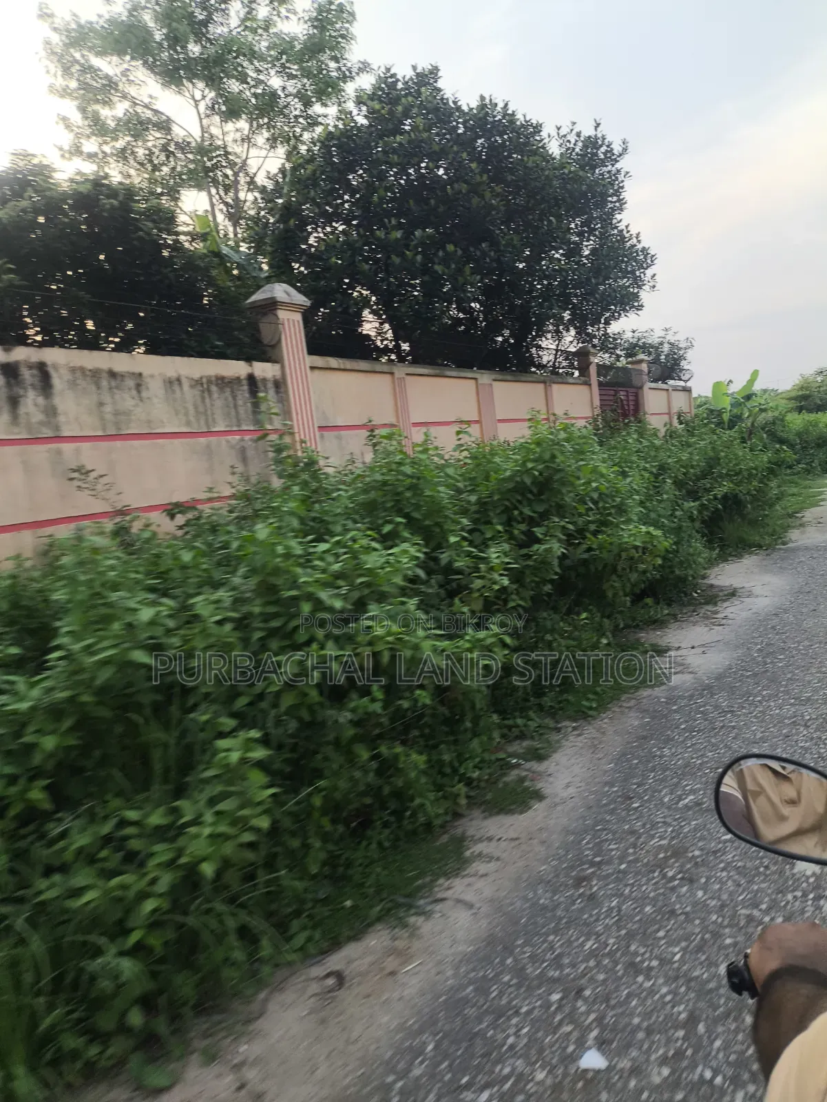 Sector: 26, East-North Corner 75 Ft Road 10 Katha Plot Sale in Purbachal