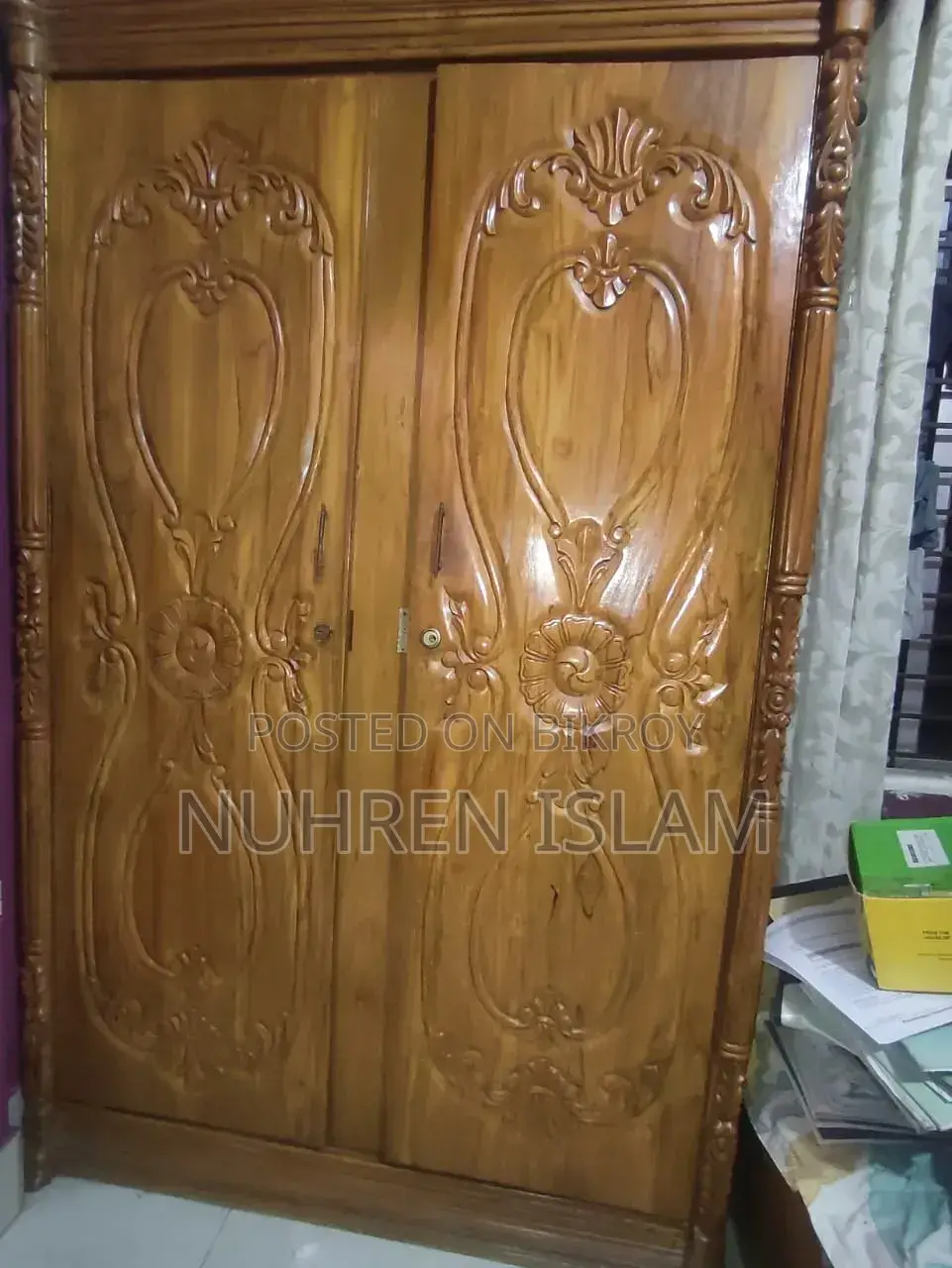Wooden Almirah