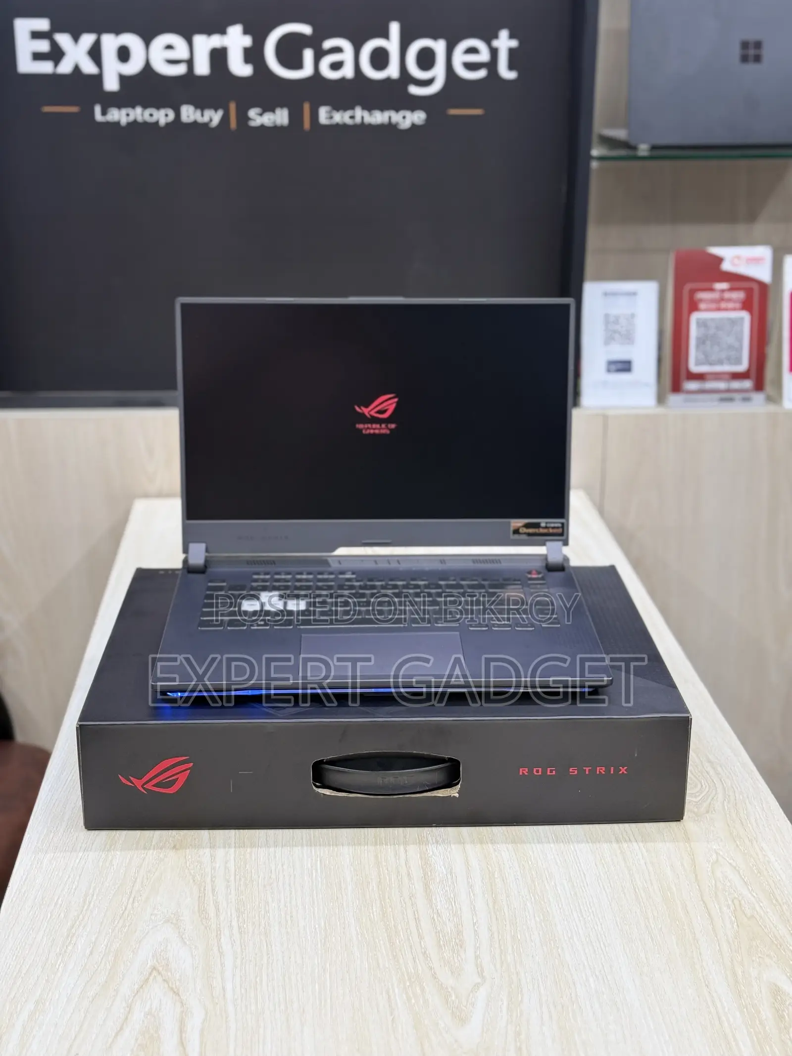 Laptop Asus ROG Strix G15 16GB AMD Ryzen 9 SSD 512GB
