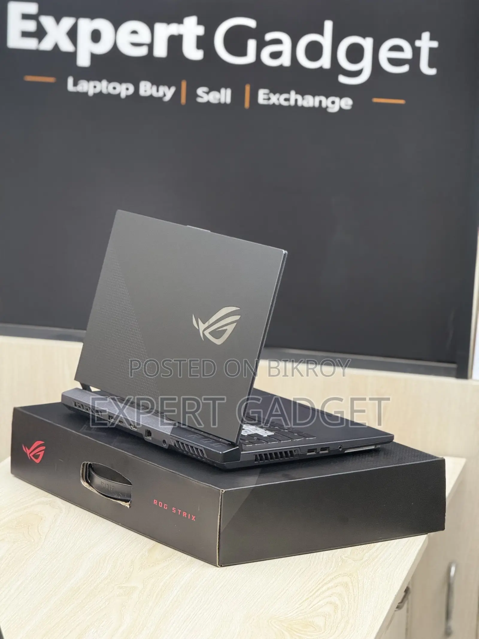 Laptop Asus ROG Strix G15 16GB AMD Ryzen 9 SSD 512GB