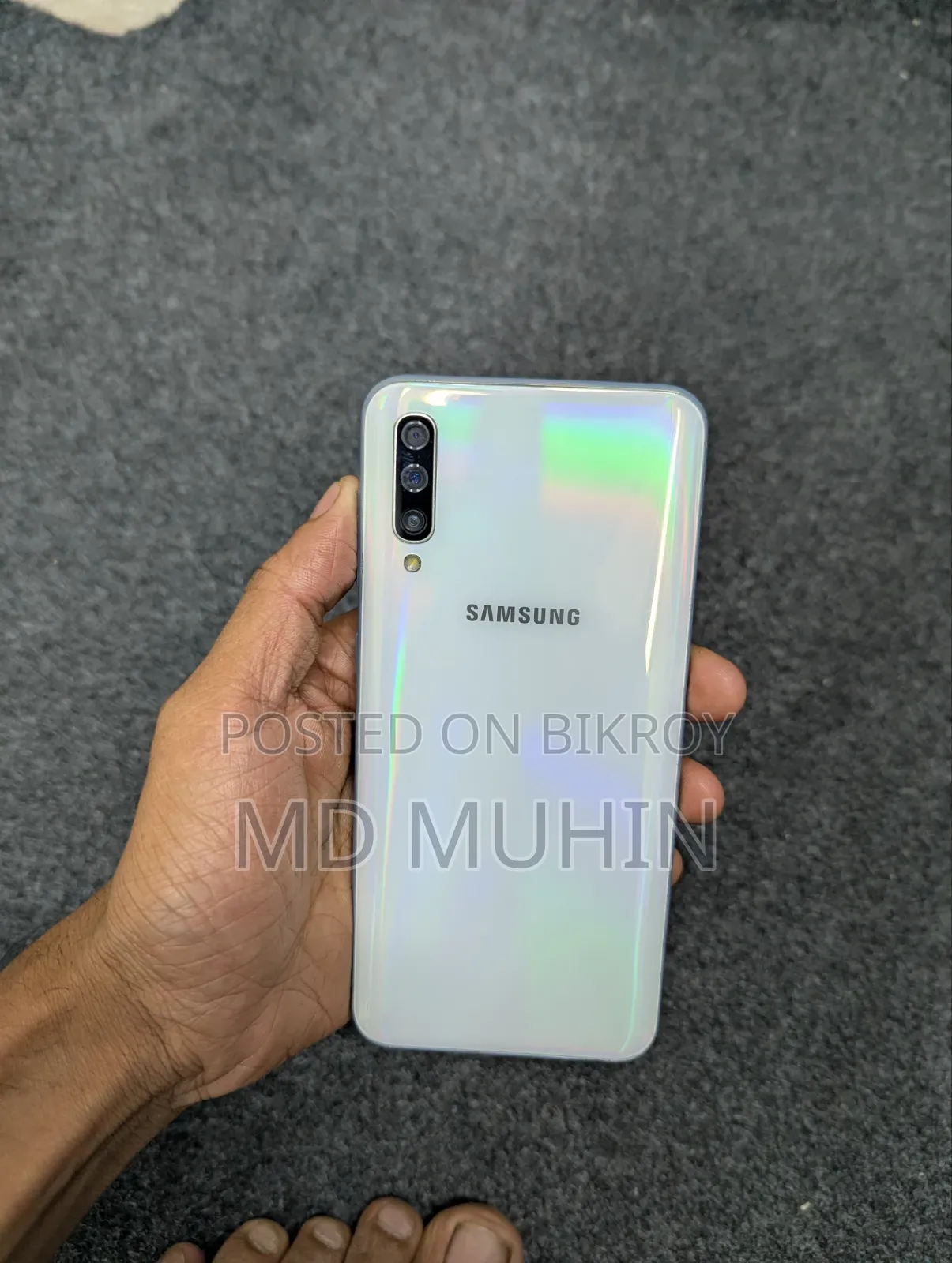 Samsung Galaxy A50 64 GB White