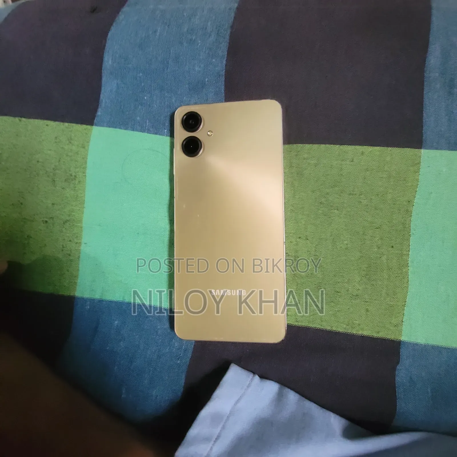 Samsung Galaxy A06 128 GB Gold