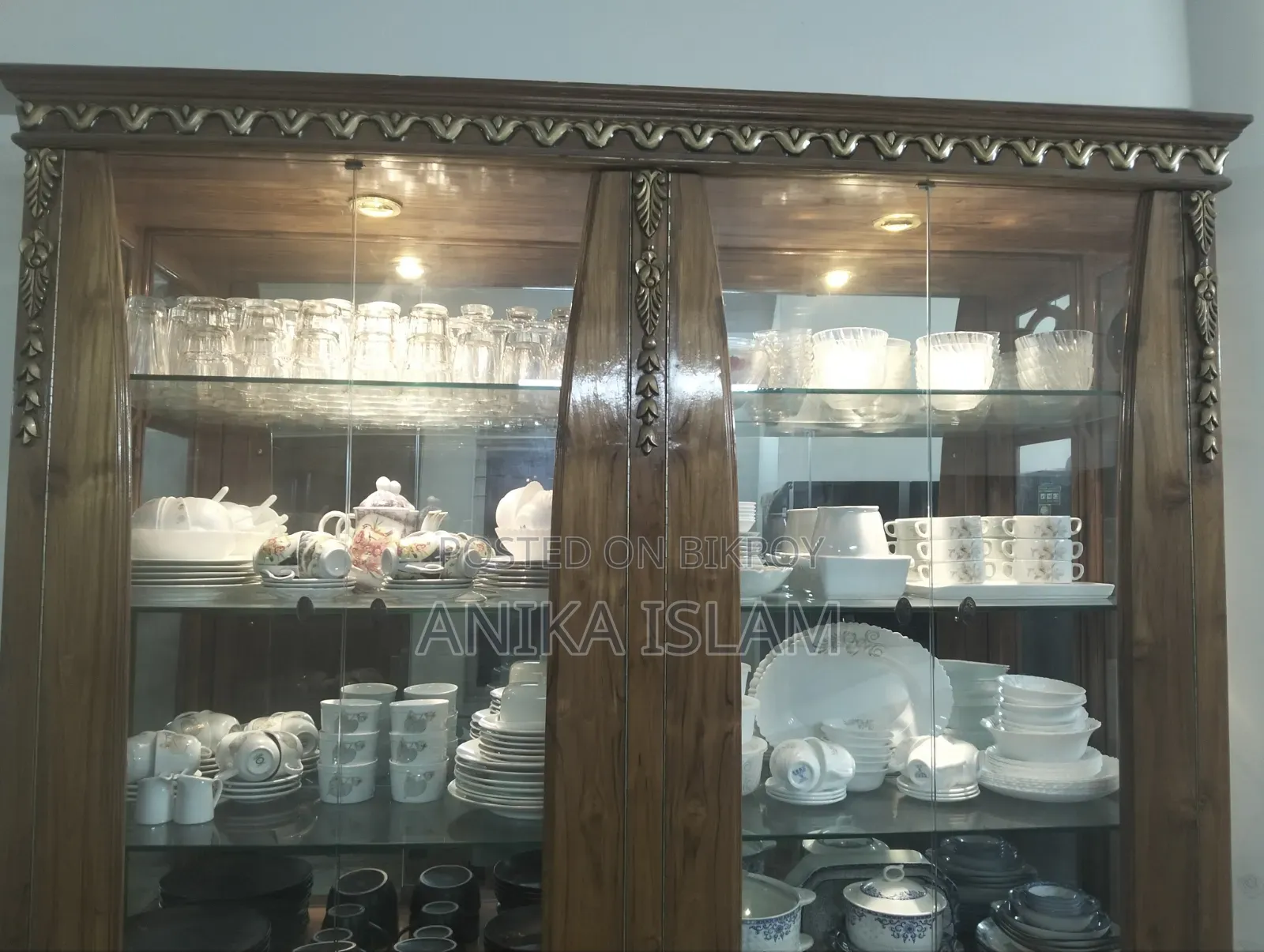 Big Size Original Shegun Wooden Showcase Exclusive
