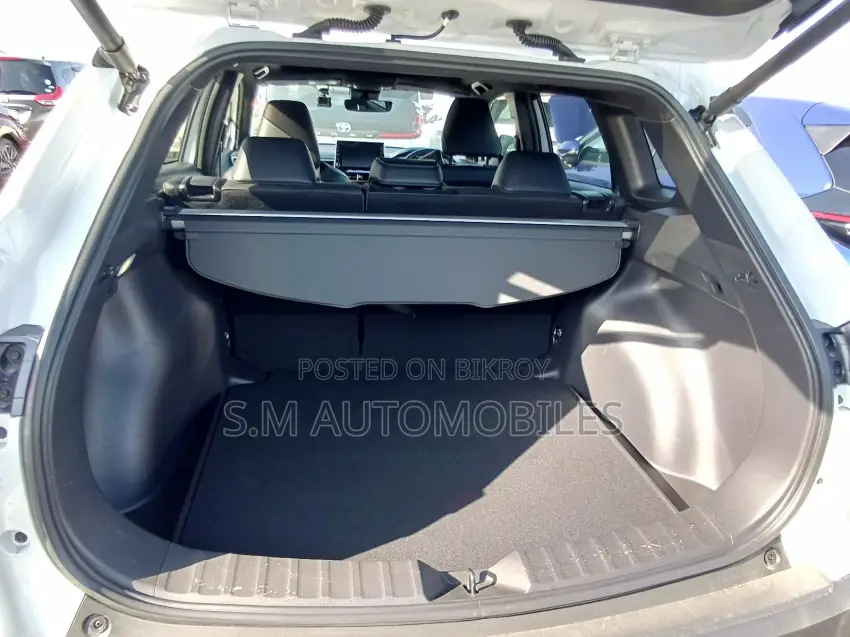 Toyota Corolla Cross 1.8 Hybrid AWD 2021 Pearl