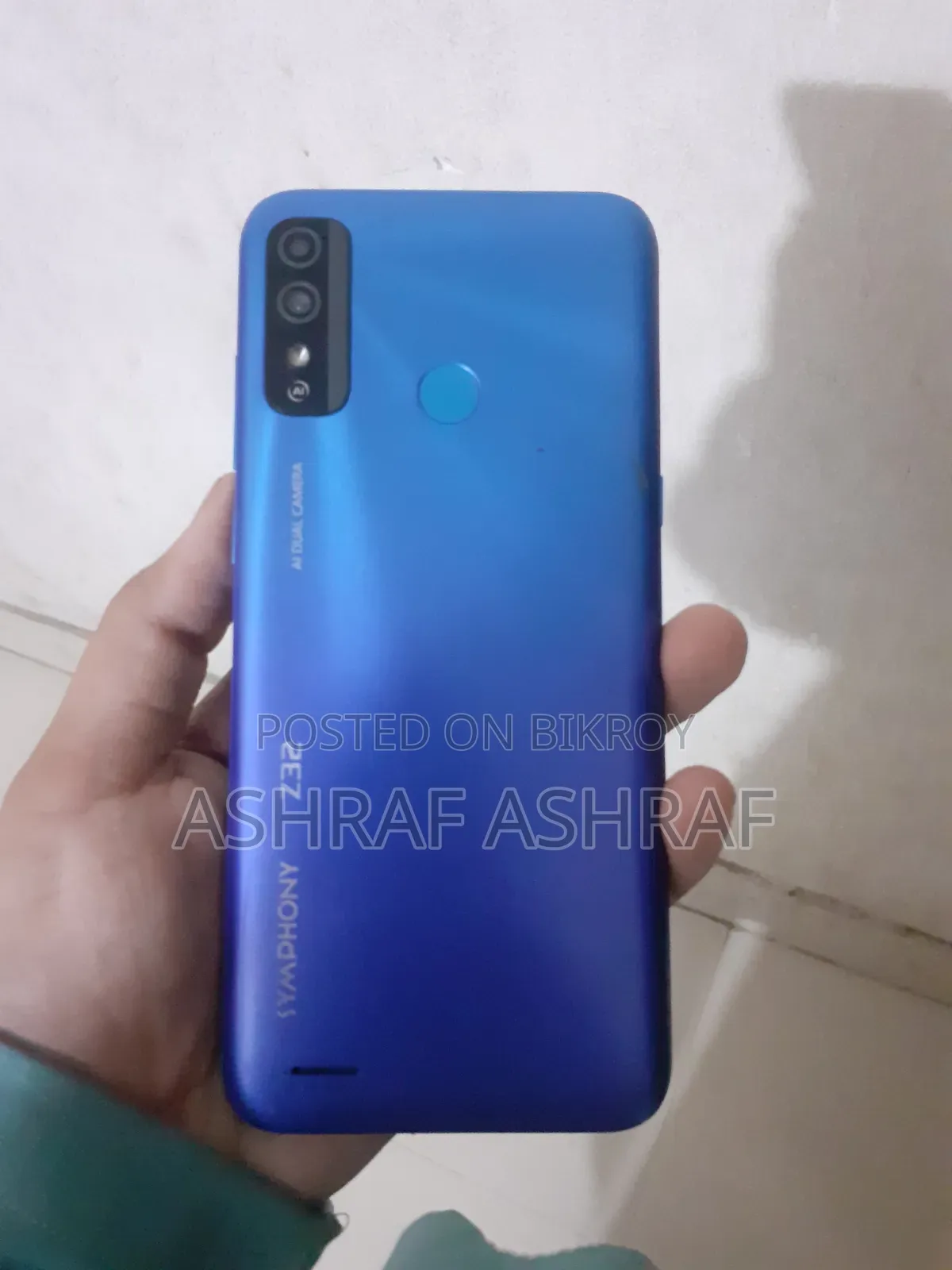 Symphony Z32 32 GB Blue
