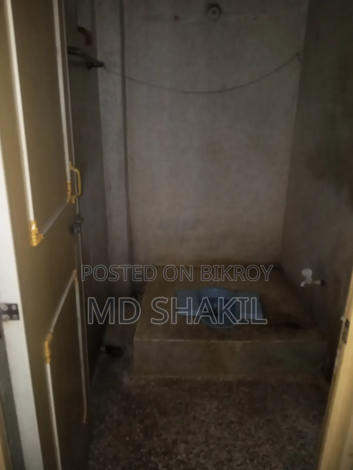 Furnished 1-bedroom Block of Flats in Shakil Khokon, Bangshal for Rent