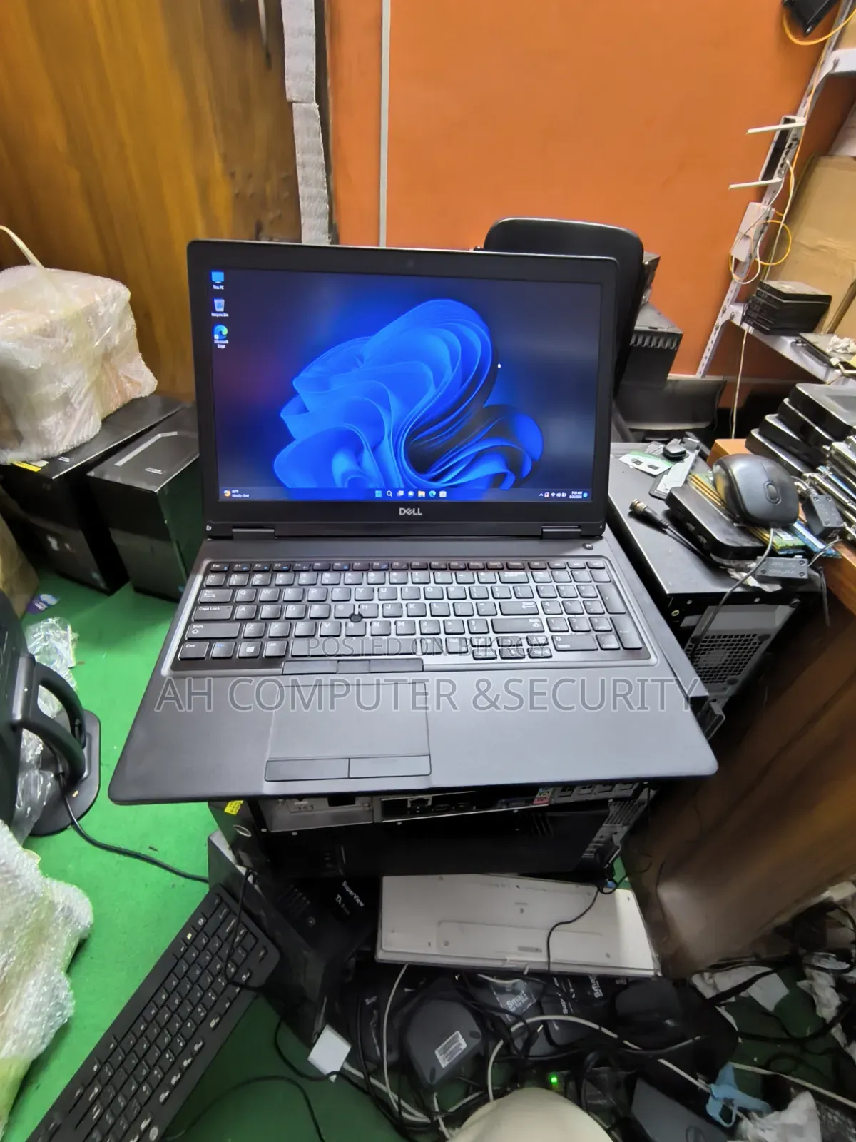 Laptop Dell Latitude 5590 8GB Intel Core I5 SSD 256GB
