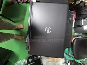 Laptop Dell Latitude 5590 8GB Intel Core I5 SSD 256GB