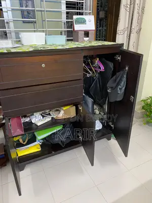 Wardrobe/Chest Drawer