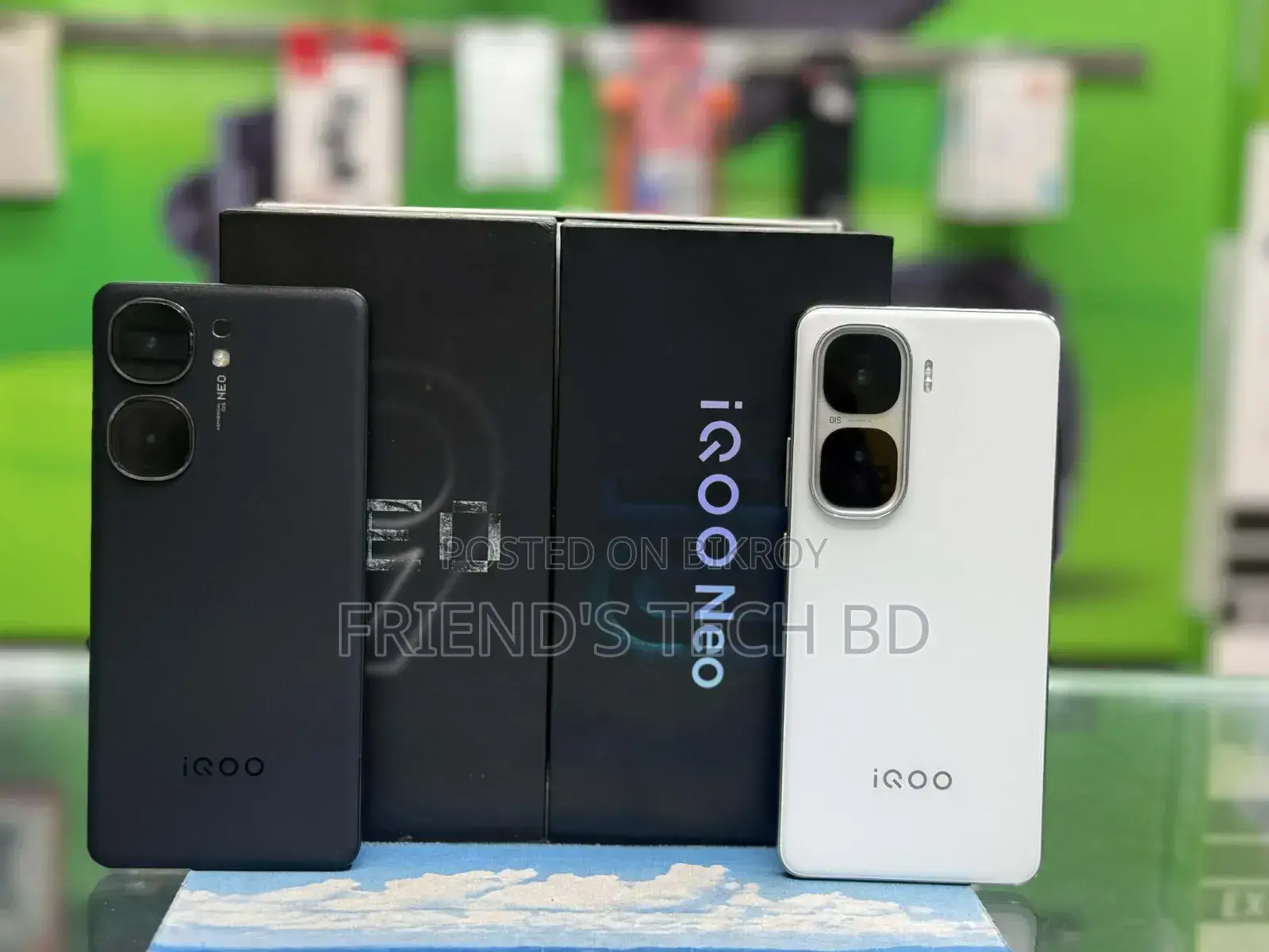 iQOO 256 GB Black