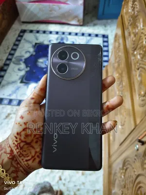 Vivo V30e 128 GB