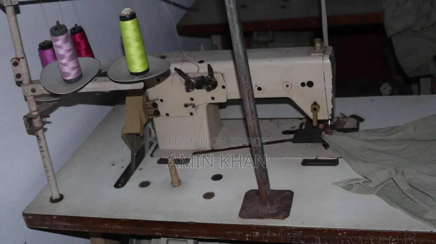 A flat lock, overlock, and a chain stitch machine will be sold.