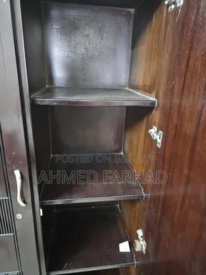 Partex 3 Door Closet
