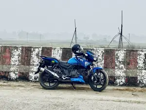 TVS Apache RTR 160 2V 2017 Blue