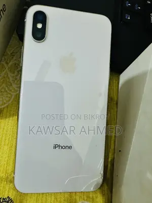 Apple iPhone X 64 GB White