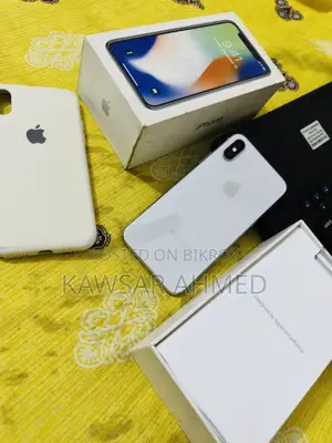 Apple iPhone X 64 GB White