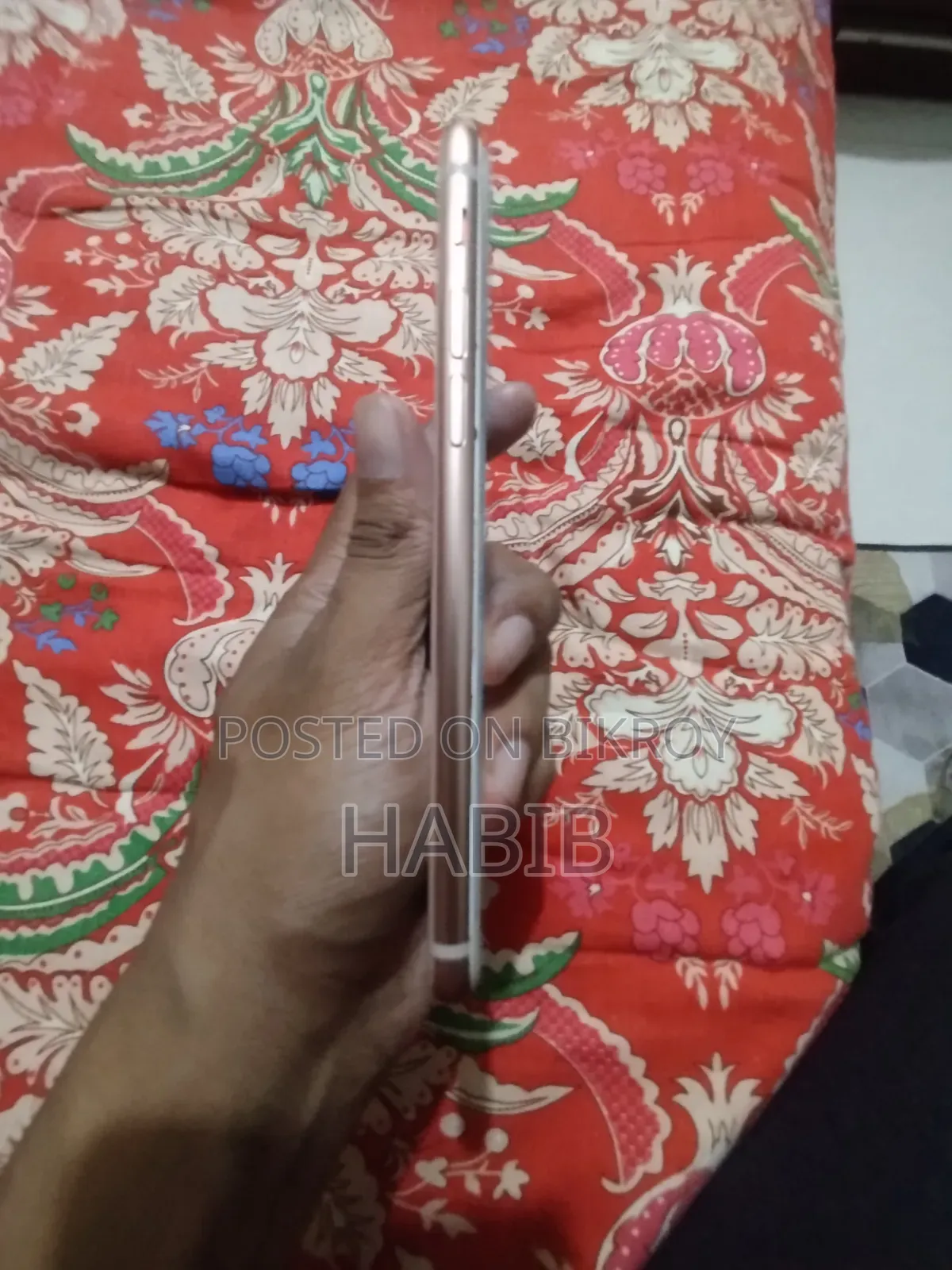 New Apple iPhone 8 64 GB White
