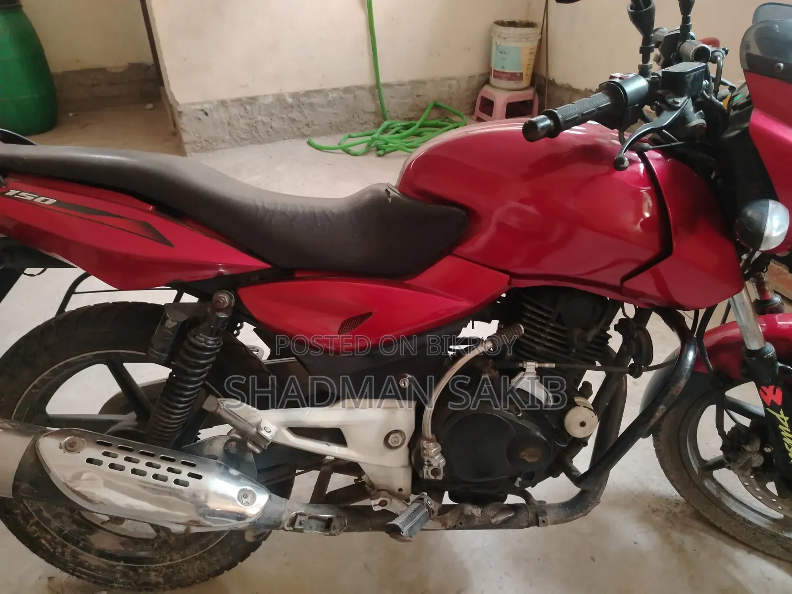 Bajaj Pulsar 150 2010 Red