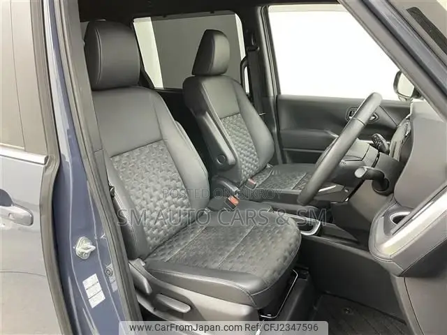 Toyota Voxy 2022 Gray