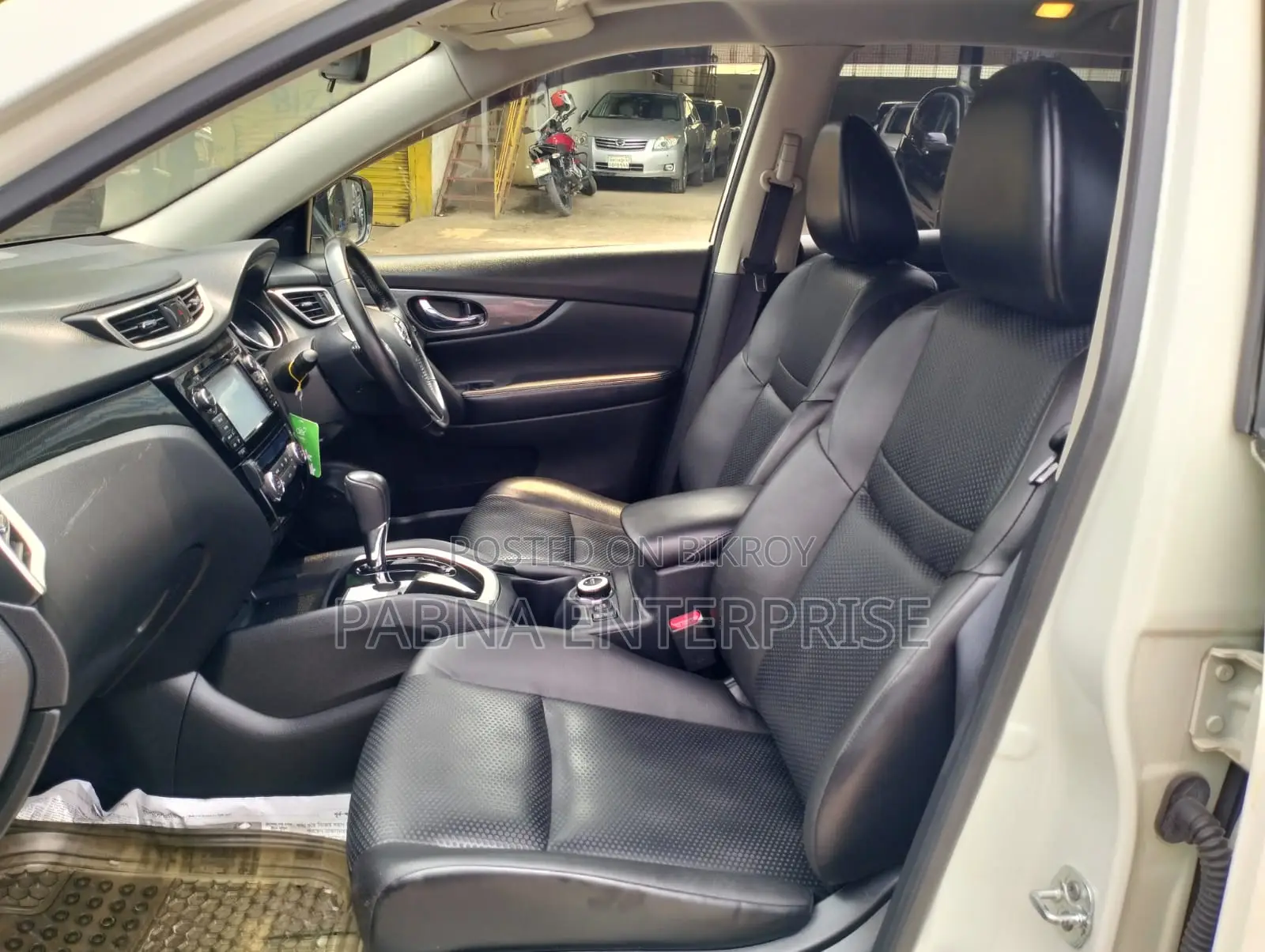Nissan X-Trail 2015 Pearl