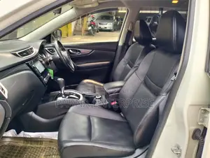 Nissan X-Trail 2015 Pearl