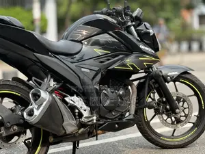 Suzuki Gixxer Fi ABS 2024 Black