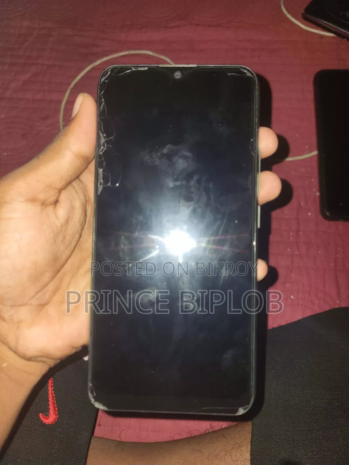 Vivo Y11 32 GB Blue