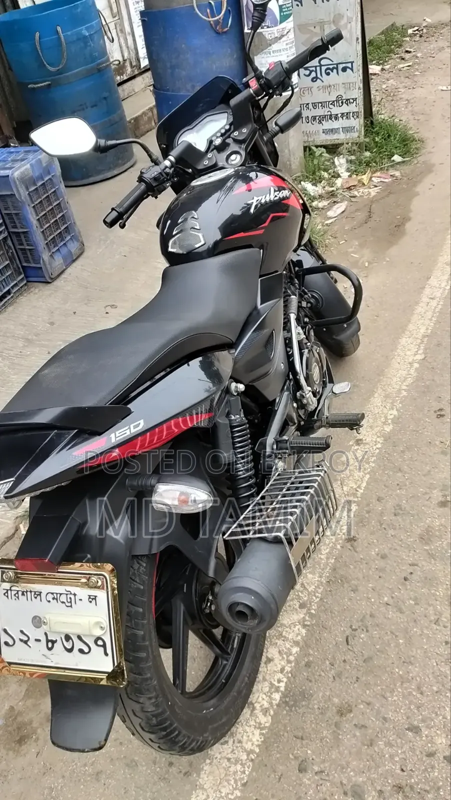 বাজাজ পালসার ১৫০ ২০২৩ কালো